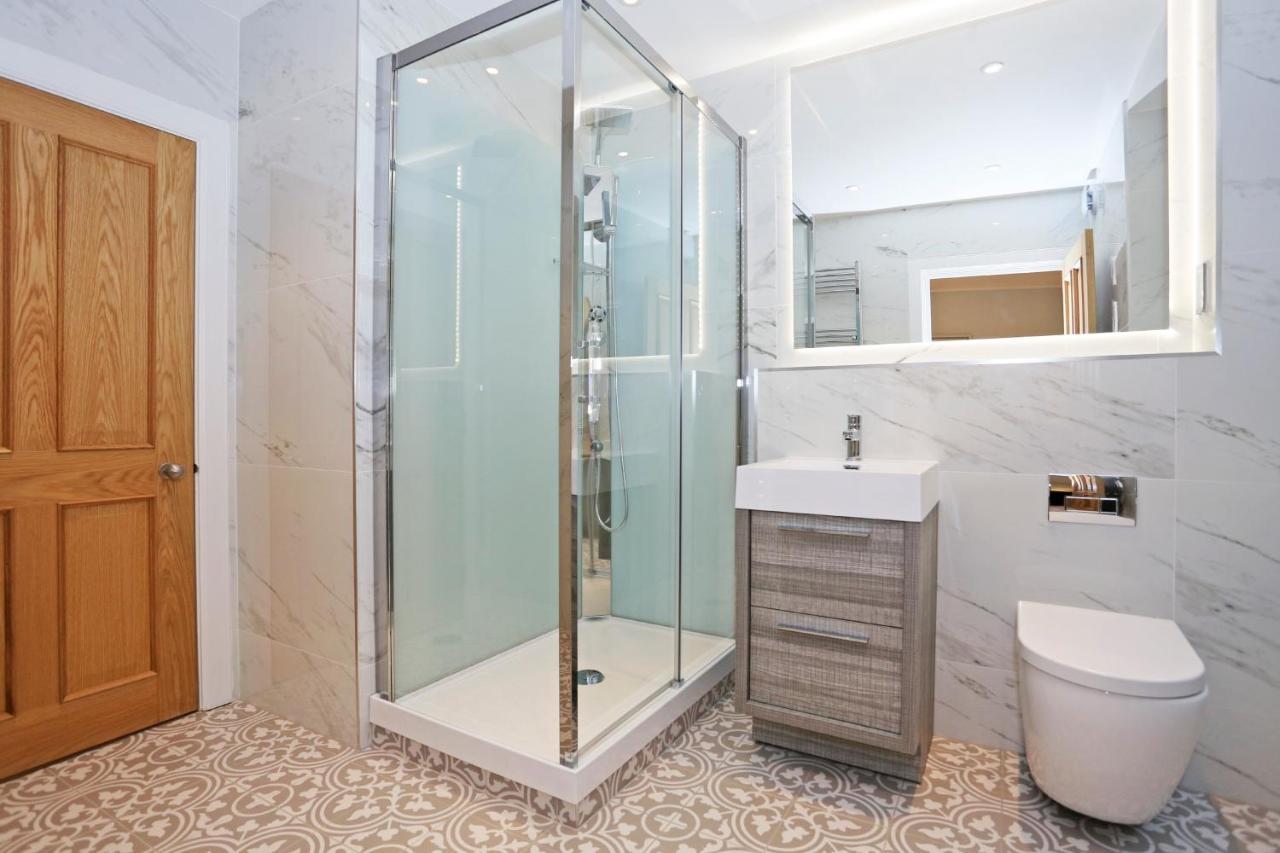 Appartement Joivy Modern And Airy Flat On The Historic Royal Mile à Édimbourg Extérieur photo