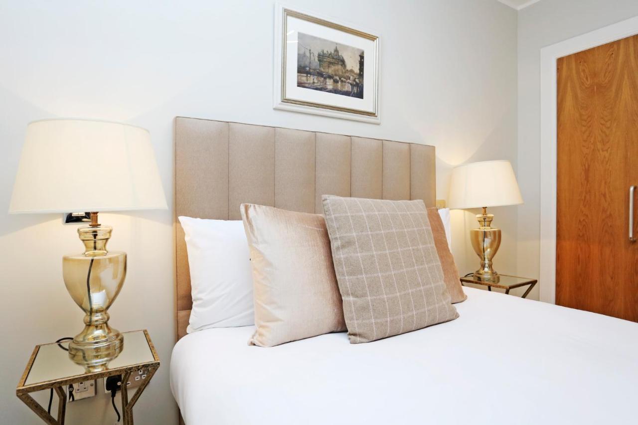 Appartement Joivy Modern And Airy Flat On The Historic Royal Mile à Édimbourg Extérieur photo